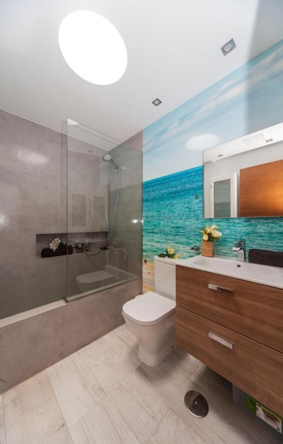 Apartamentos Temisa ปูแอร์โตเดลคาร์เมน ภายนอก รูปภาพ