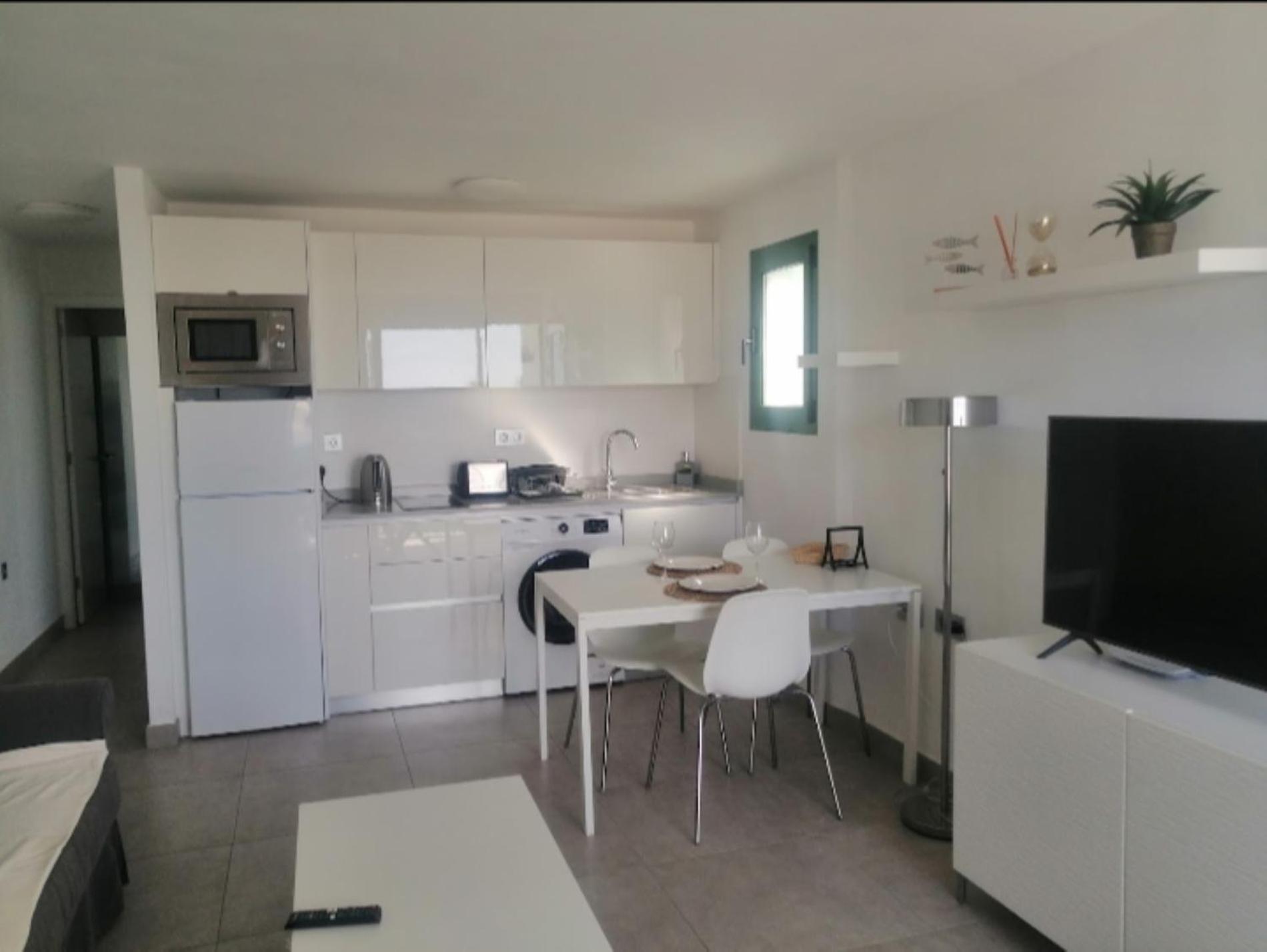 Apartamentos Temisa ปูแอร์โตเดลคาร์เมน ภายนอก รูปภาพ