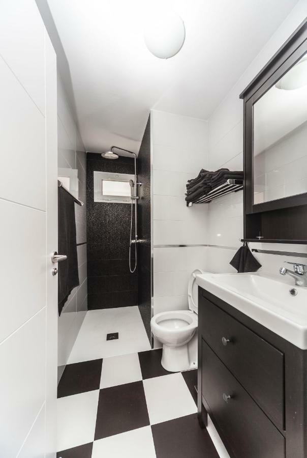 Apartamentos Temisa ปูแอร์โตเดลคาร์เมน ภายนอก รูปภาพ